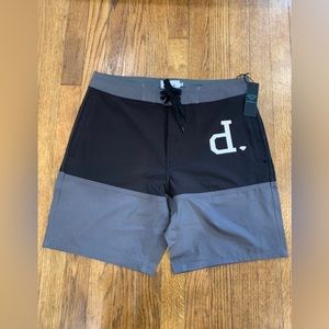 Diamond supply swim trunks